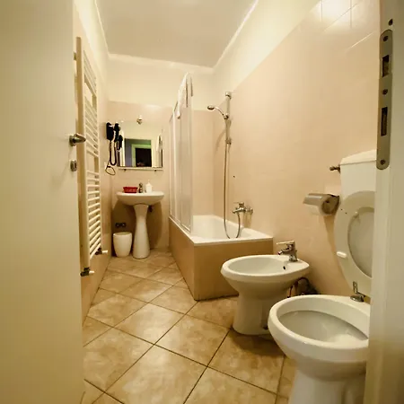 Hostel Emerald Palace Floransa
