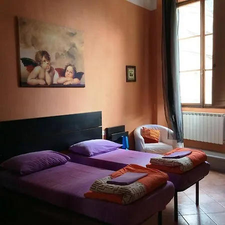 Emerald Palace Hostel Florence