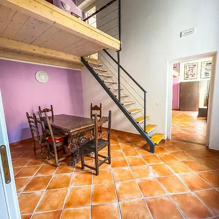 Hostel Emerald Palace Florencja