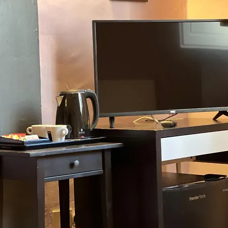 Emerald Palace Hostel