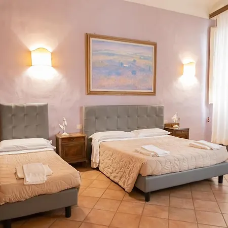 Hostel Emerald Palace Florence