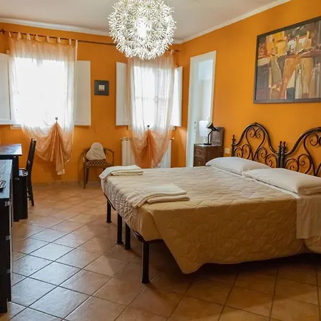 Hostel Emerald Palace