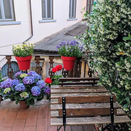 Emerald Palace Florence