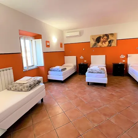 Emerald Palace Hostel