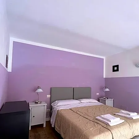Emerald Palace Albergue *