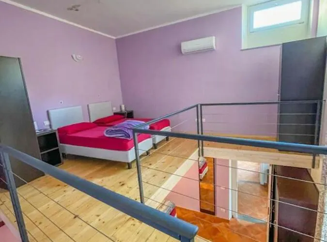 Emerald Palace Auberge de jeunesse *