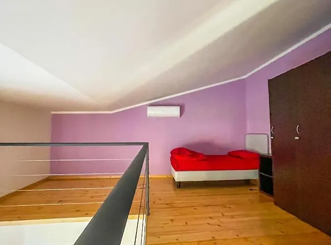 Emerald Palace Florence