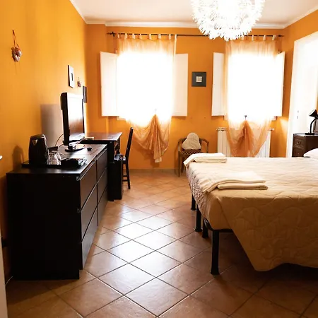 Vandrarhem Emerald Palace Florens